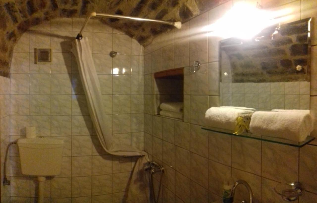 Traditional Rooms Karaouli 파피그콘 외부 사진