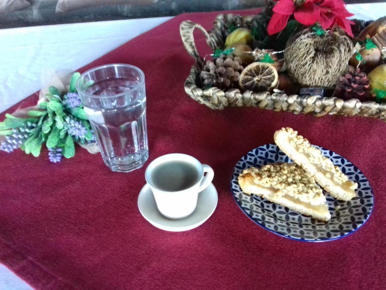 Traditional Rooms Karaouli 파피그콘 외부 사진
